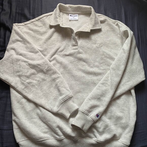 Champion Sweatshirt (Grey) - Picture 1 of 4